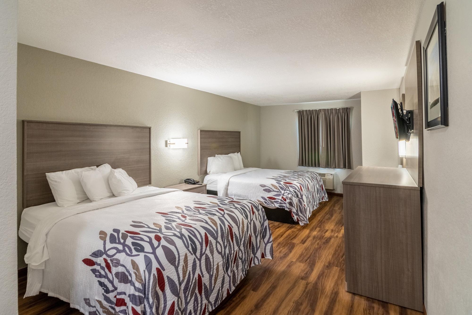 Red Roof Inn & Suites Pensacola-Nas Corry מראה חיצוני תמונה